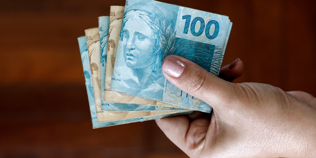 PIX de R$ 2.700